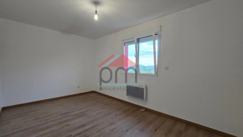 Moradia T4 para Venda em Merufe
