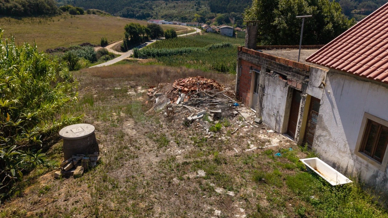 Moradia T3 para Venda em Carvalhal Benfeito Foto 33