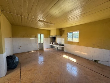 Moradia T3 para Venda em Carvalhal Benfeito
