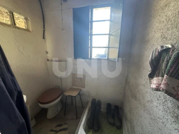 Quinta T1 para Venda em Escalos de Cima e Lousa