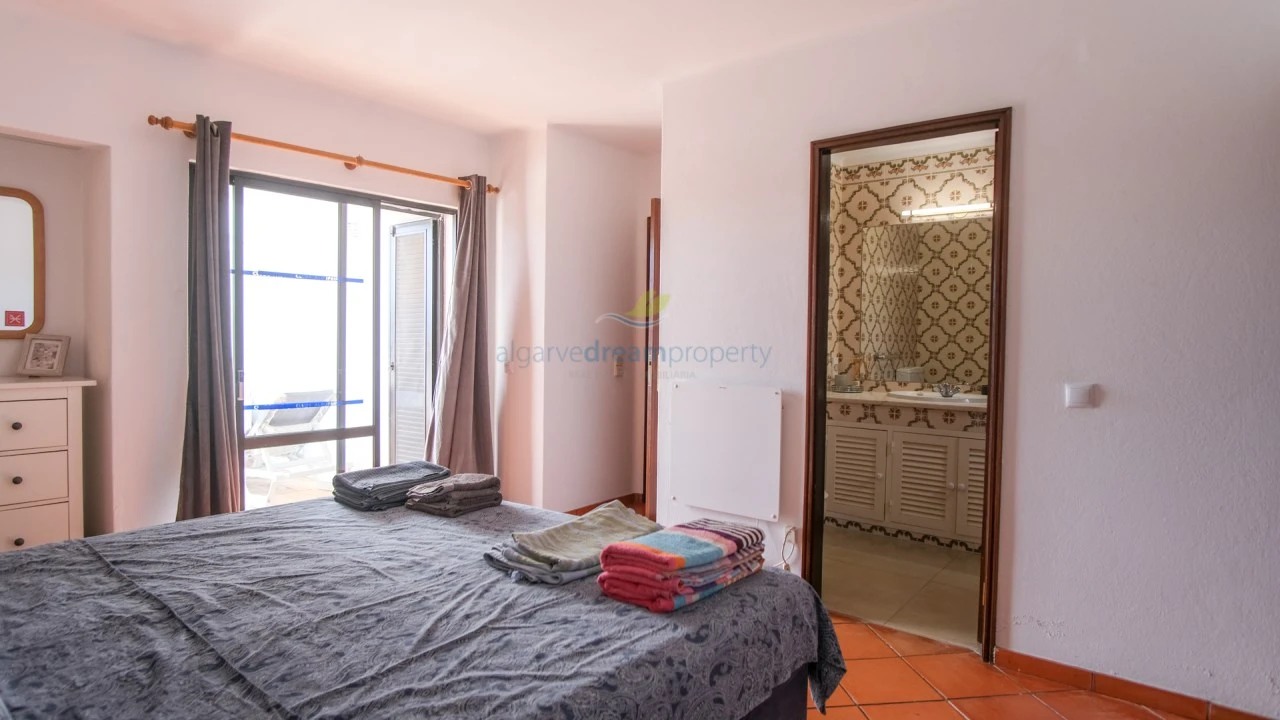 Apartamento T2 para Venda em Albufeira e Olhos de Água Foto 26