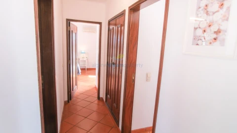 Apartamento T2 para Venda em Albufeira e Olhos de Água