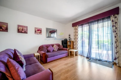 Apartamento T1 para Venda em Quarteira