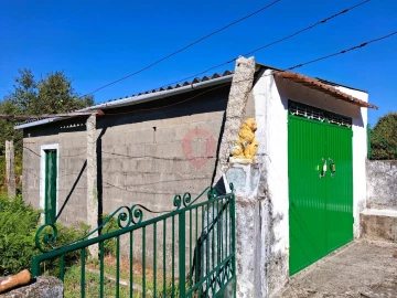 Moradia T4 para Venda em Ceivães e Badim