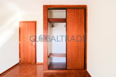 Apartamento T3 para Venda em Vilar de Andorinho