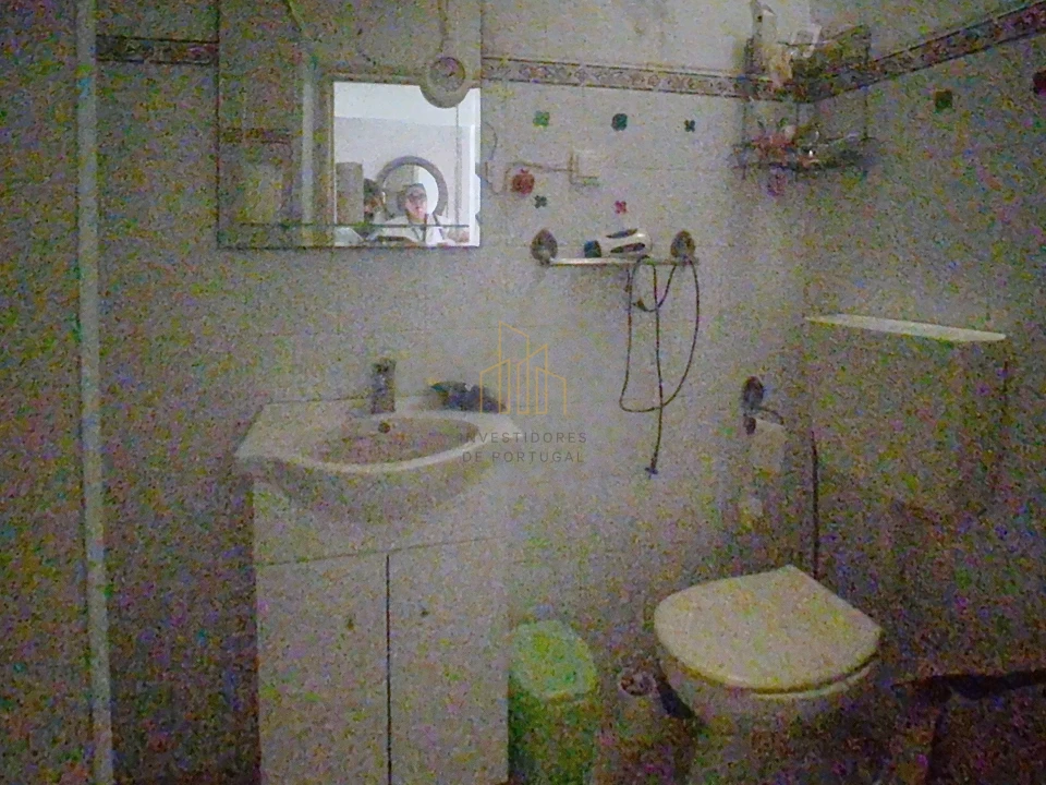 Moradia T2 para Venda em Nossa Senhora da Conceição e São Bartolomeu Foto 8
