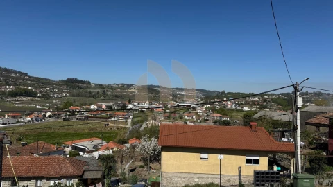Moradia T2 para Venda em Pedreira, Rande e Sernande