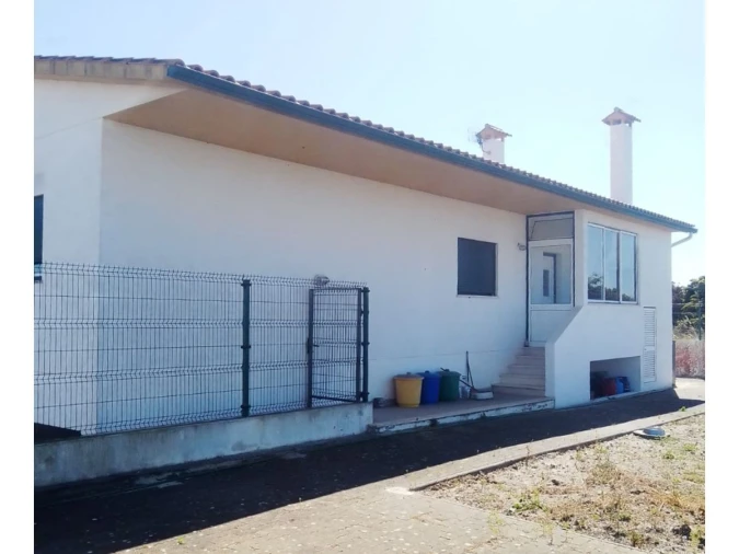 Moradia T3 para Venda em Monte Real e Carvide Foto 8