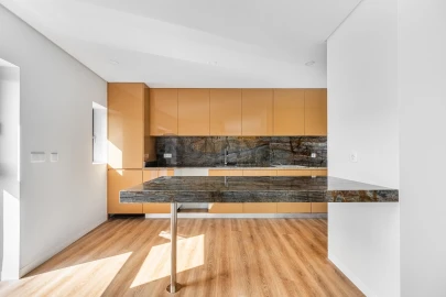 Apartamento T3 para Venda em Santa Maria Maior e Monserrate e Meadela