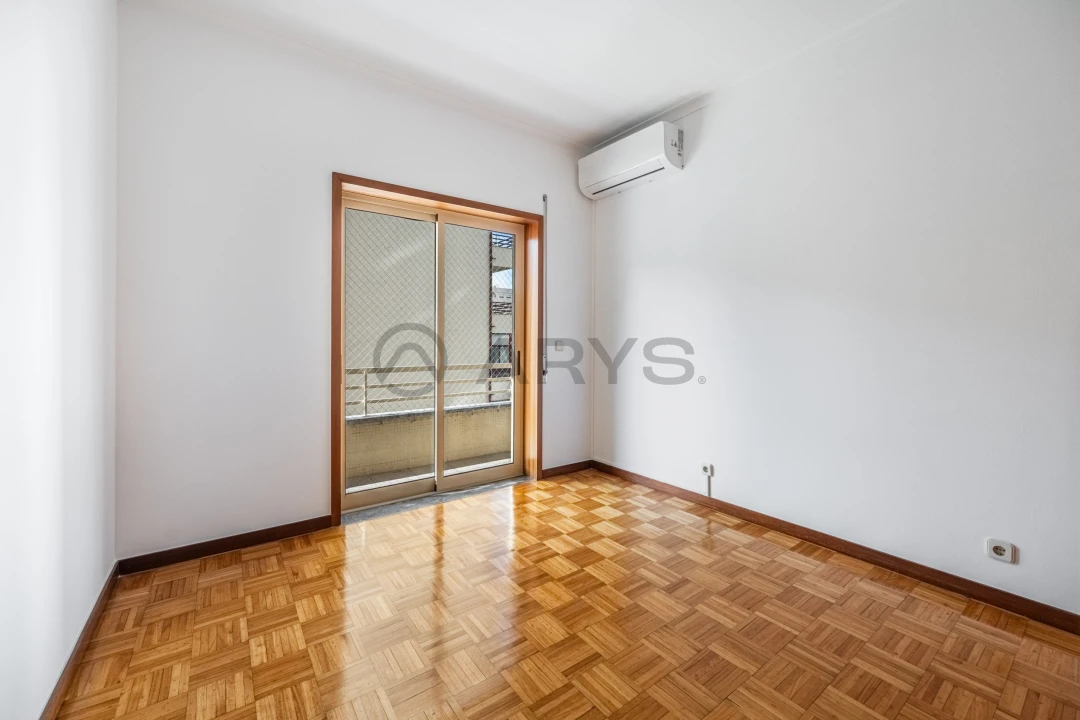 Apartamento T3 para Venda em São Vicente (Braga) Foto 12