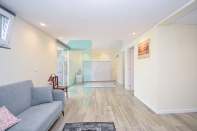 Moradia T3 para Venda em São Domingos de Rana