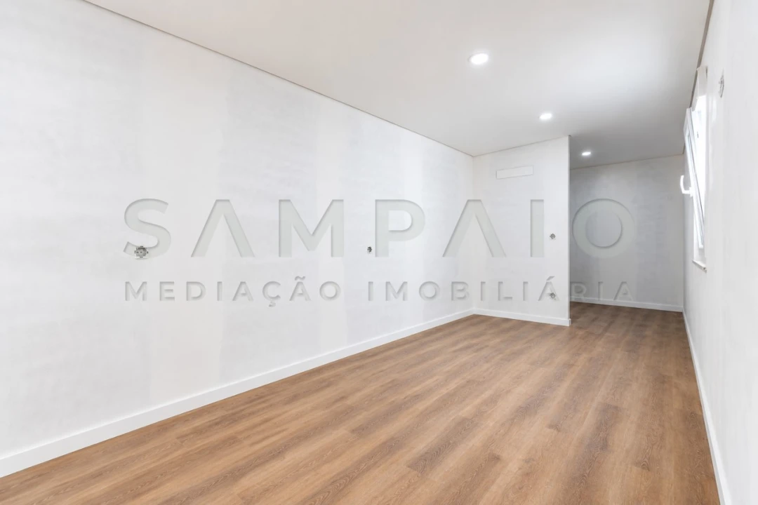 Moradia T3 para Venda em Mafamude e Vilar do Paraíso Foto 14