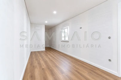 Moradia T3 para Venda em Mafamude e Vilar do Paraíso