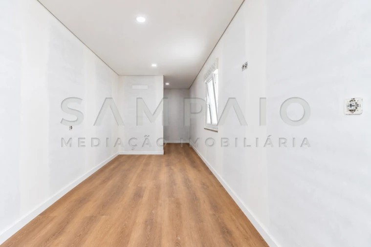 Moradia T3 para Venda em Mafamude e Vilar do Paraíso Foto 4
