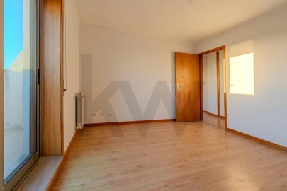 Apartamento T2 para Venda em Mafamude e Vilar do Paraíso