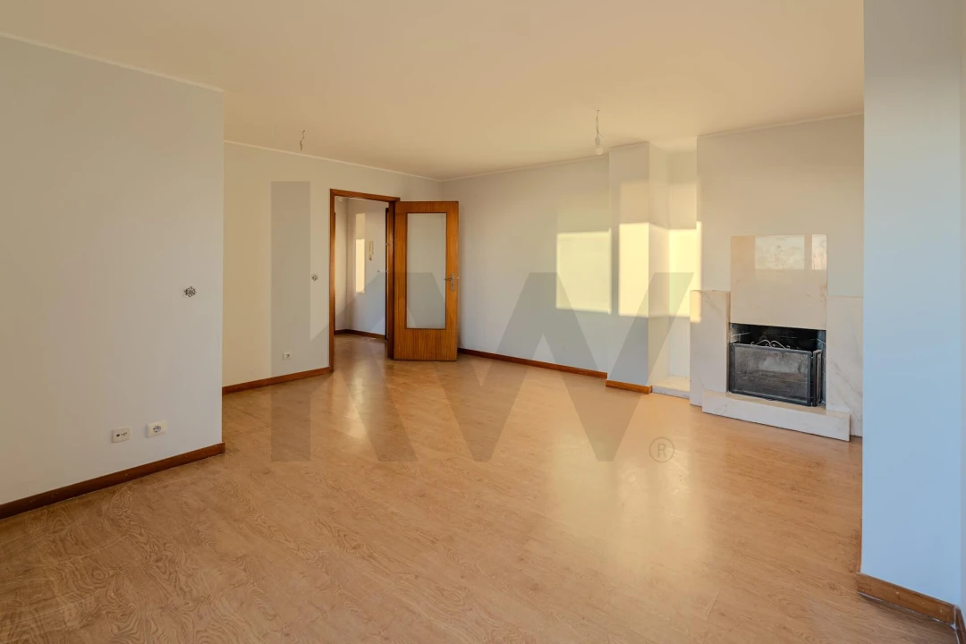 Apartamento T2 para Venda em Mafamude e Vilar do Paraíso Foto 9