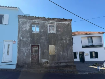 Moradia T3 para Venda em Santana