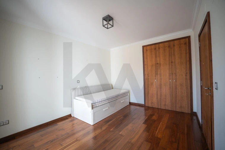 Moradia T3 para Venda em Almargem do Bispo, Pêro Pinheiro e Montelavar Foto 22