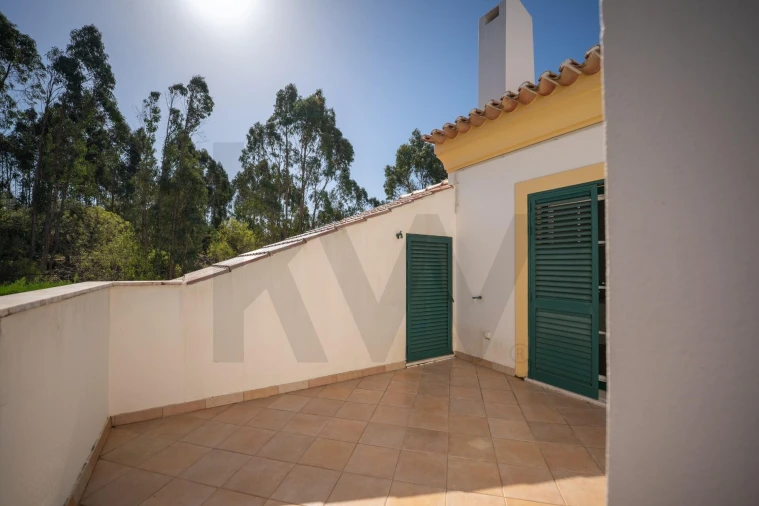 Moradia T3 para Venda em Almargem do Bispo, Pêro Pinheiro e Montelavar Foto 35