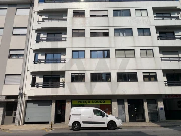 Garagem para Venda em Cedofeita, Santo Ildefonso, Sé, Miragaia, São Nicolau e Vitória