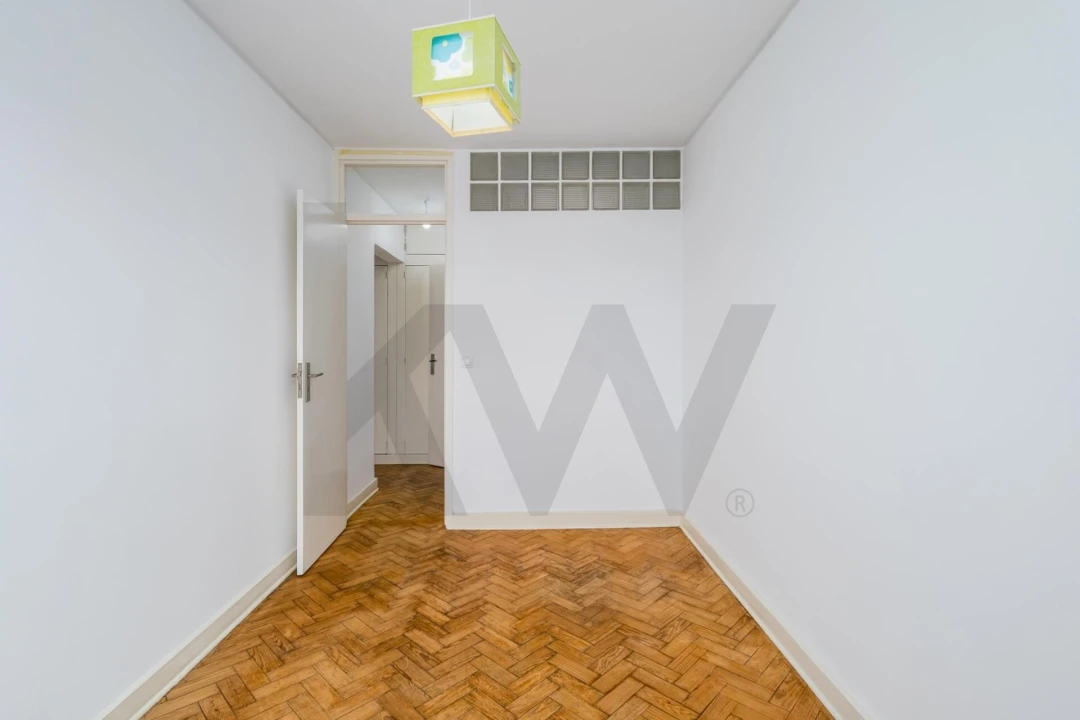 Apartamento T2 para Arrendamento em Olivais Foto 25