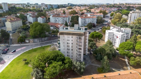 Apartamento T2 para Arrendamento em Olivais