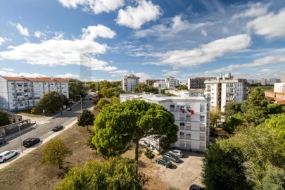Apartamento T2 para Arrendamento em Olivais
