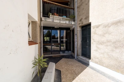 Apartamento T2 para Arrendamento em Olivais