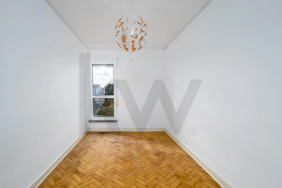 Apartamento T2 para Arrendamento em Olivais Foto 23