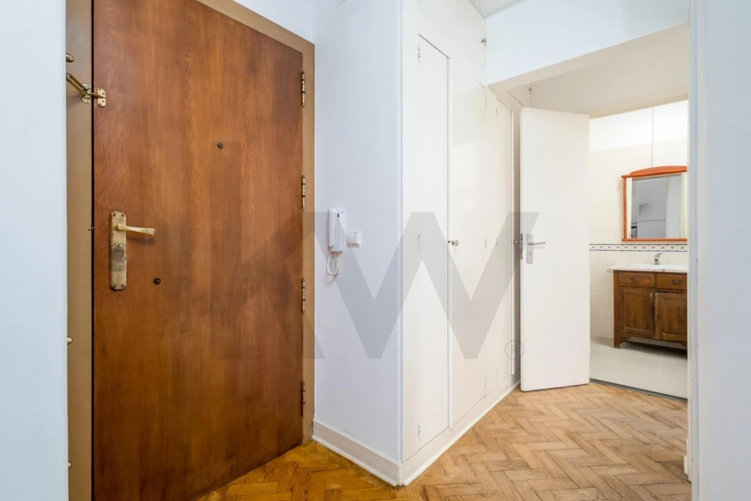 Apartamento T2 para Arrendamento em Olivais Foto 11