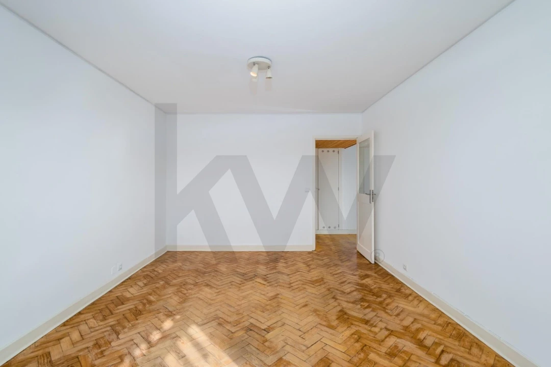 Apartamento T2 para Arrendamento em Olivais Foto 19