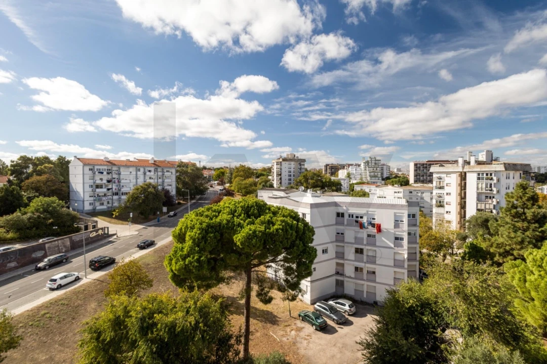 Apartamento T2 para Arrendamento em Olivais Foto 26