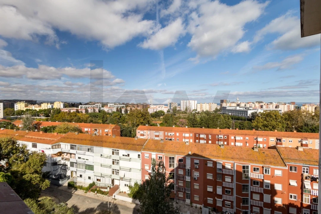 Apartamento T2 para Arrendamento em Olivais Foto 27