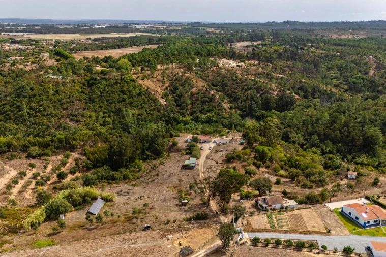 Quinta T2 para Venda em São Teotónio Foto 31