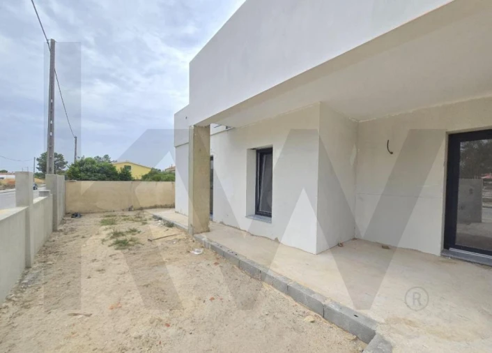 Moradia T3 para Venda em Quinta do Anjo Foto 32