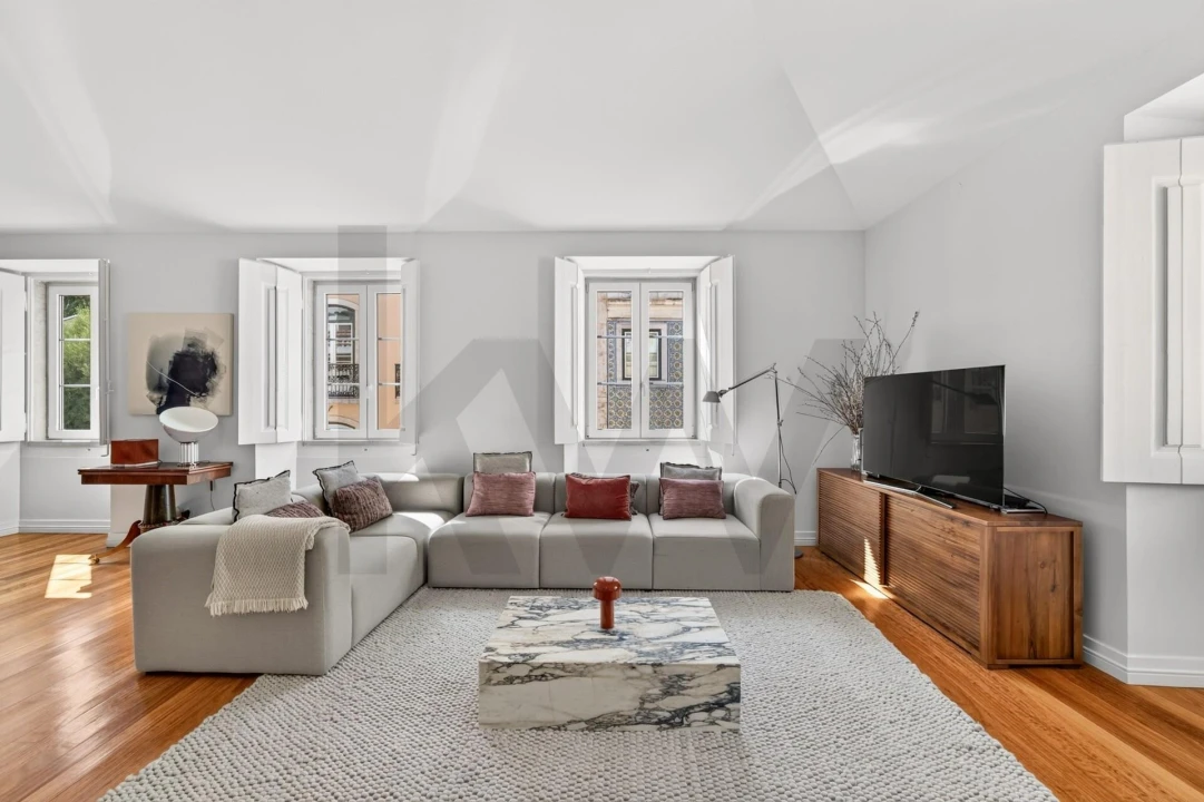 Apartamento T4 para Venda em Santo António Foto 4