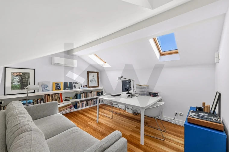 Apartamento T4 para Venda em Santo António Foto 18