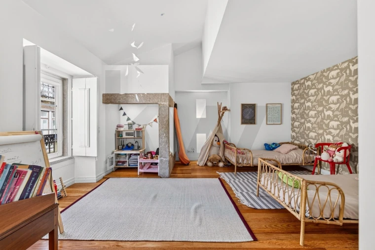 Apartamento T4 para Venda em Santo António Foto 14