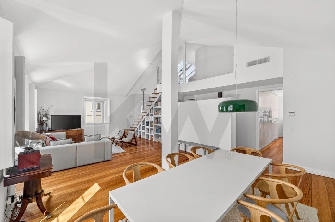 Apartamento T4 para Venda em Santo António Foto 8
