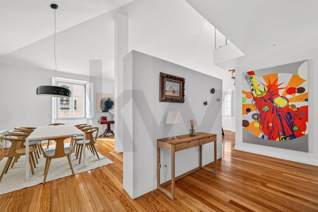 Apartamento T4 para Venda em Santo António Foto 5