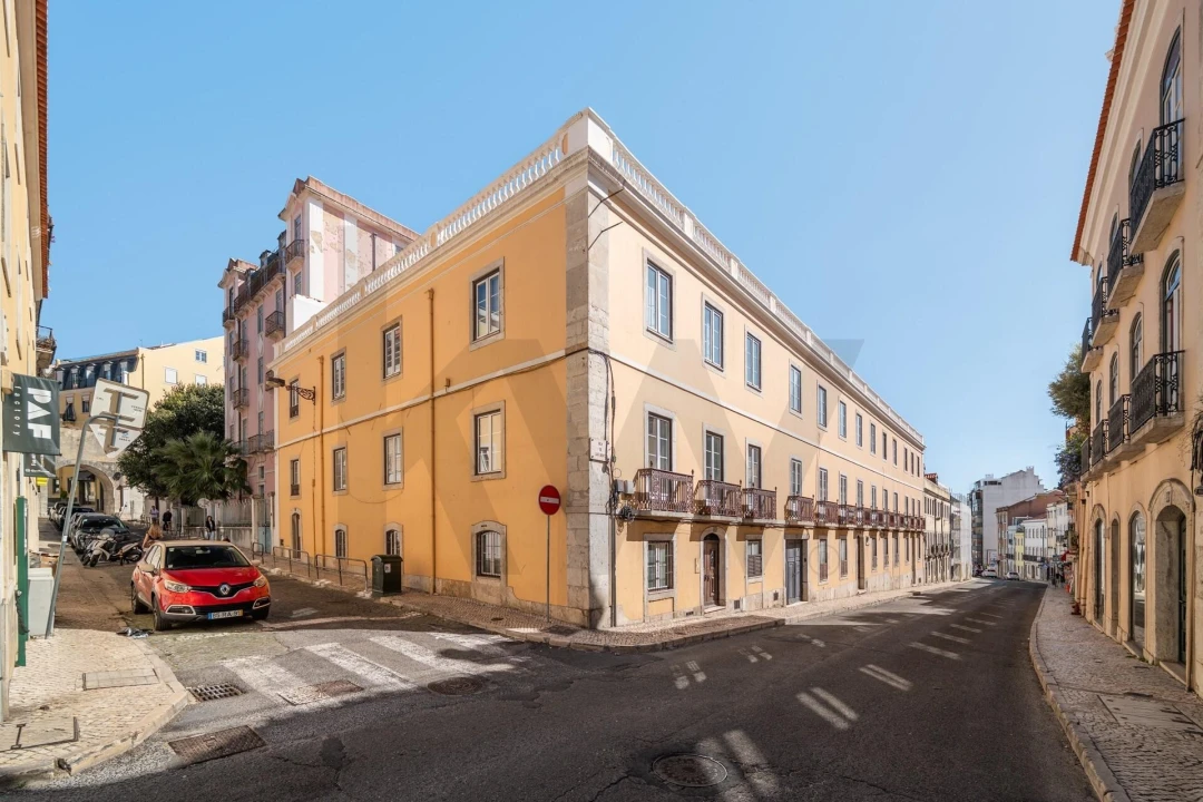 Apartamento T4 para Venda em Santo António Foto 19