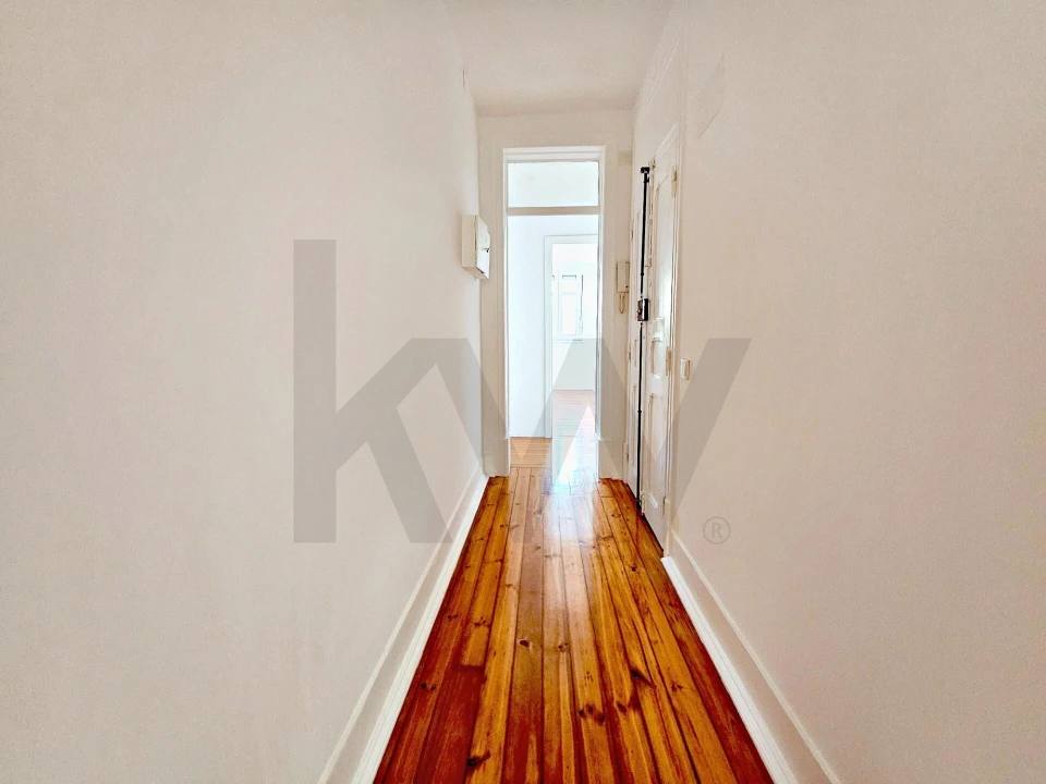 Apartamento T4 para Arrendamento em Arroios Foto 13