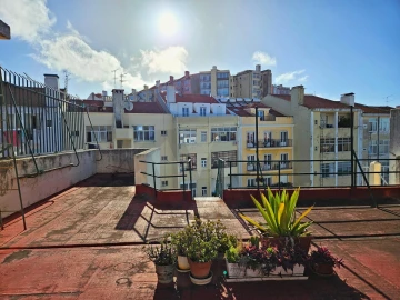 Apartamento T4 para Arrendamento em Arroios