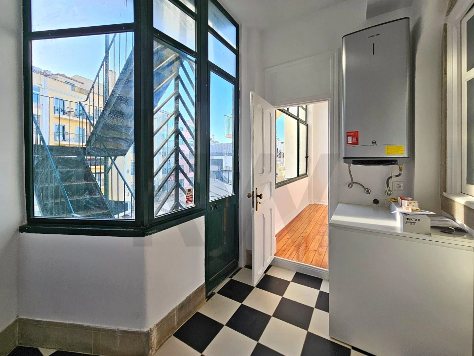 Apartamento T4 para Arrendamento em Arroios Foto 14