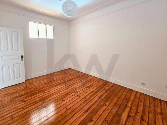 Apartamento T4 para Arrendamento em Arroios Foto 10