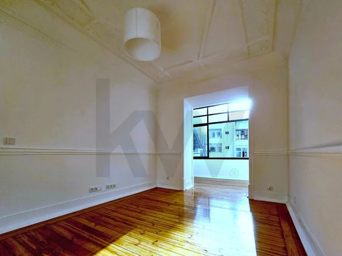 Apartamento T4 para Arrendamento em Arroios Foto 2