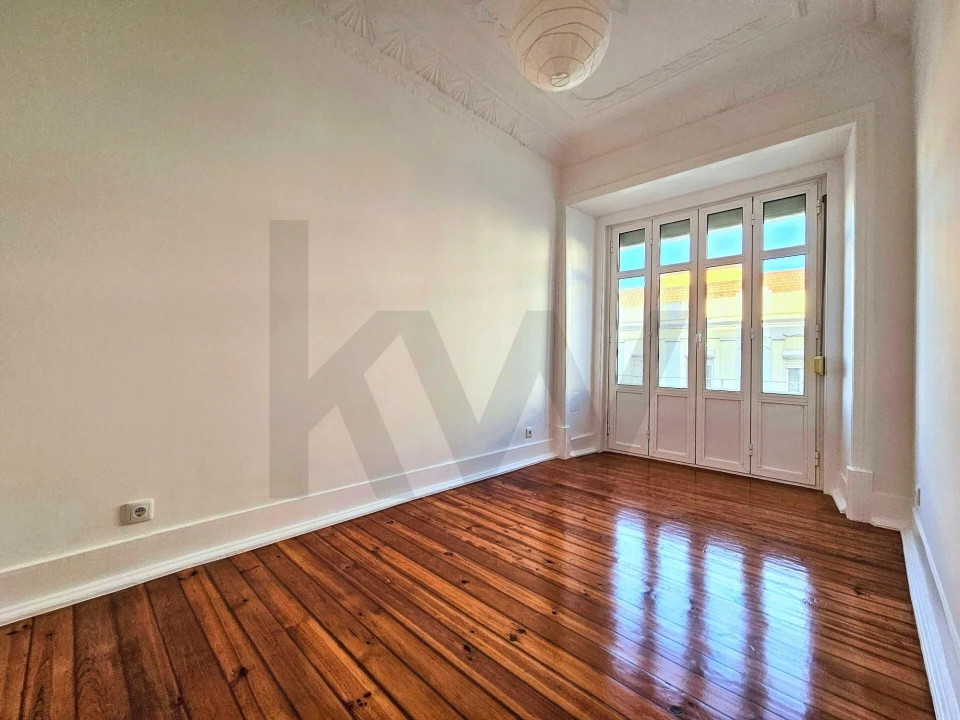 Apartamento T4 para Arrendamento em Arroios Foto 7