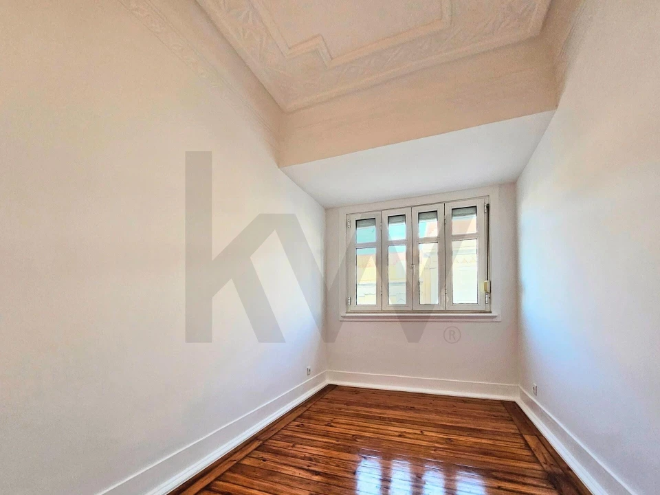 Apartamento T4 para Arrendamento em Arroios Foto 9
