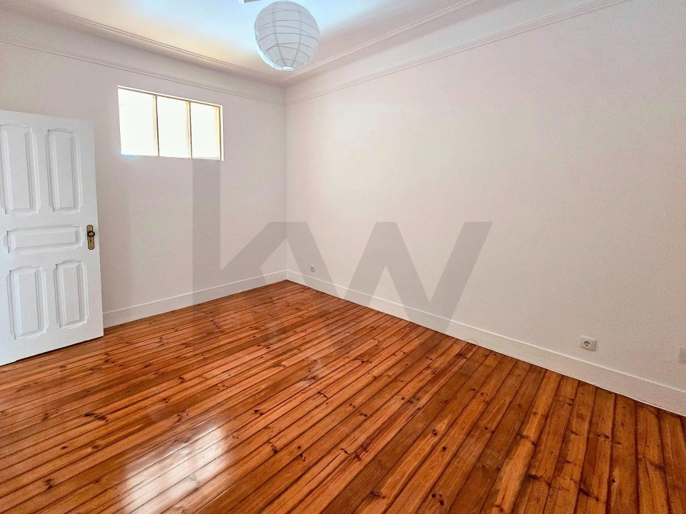 Apartamento T4 para Arrendamento em Arroios Foto 10