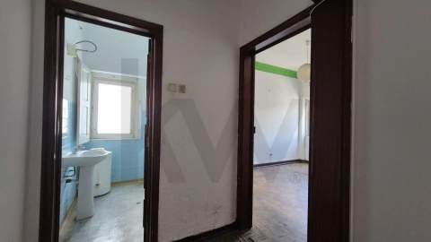 Moradia T4 para Venda em Bacelo e Senhora da Saúde
